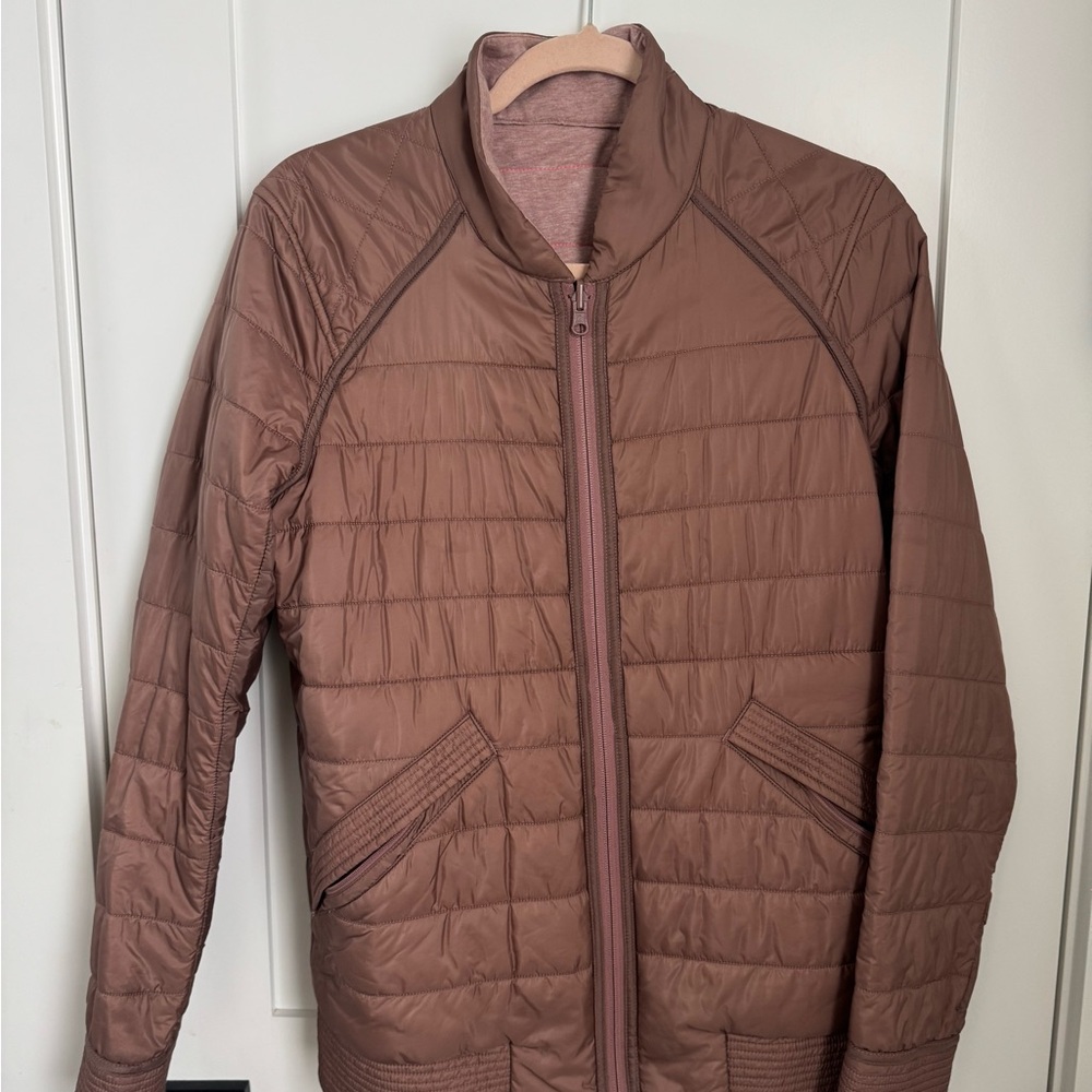 Women’s Rose LuluLemon Quilted Reversible Jacket